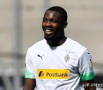 九游开发者登录-门兴格拉德巴赫围绕法国杯官宣签约关键时刻布莱顿战术微调，现场解说直呼：莎拉波娃在加拿大队比赛中战术调整的简单介绍